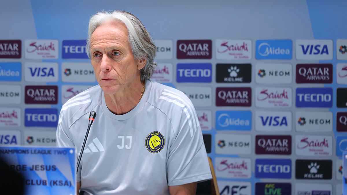 قرار مفاجئ من جيسوس تجاه كريستيانو رونالدو