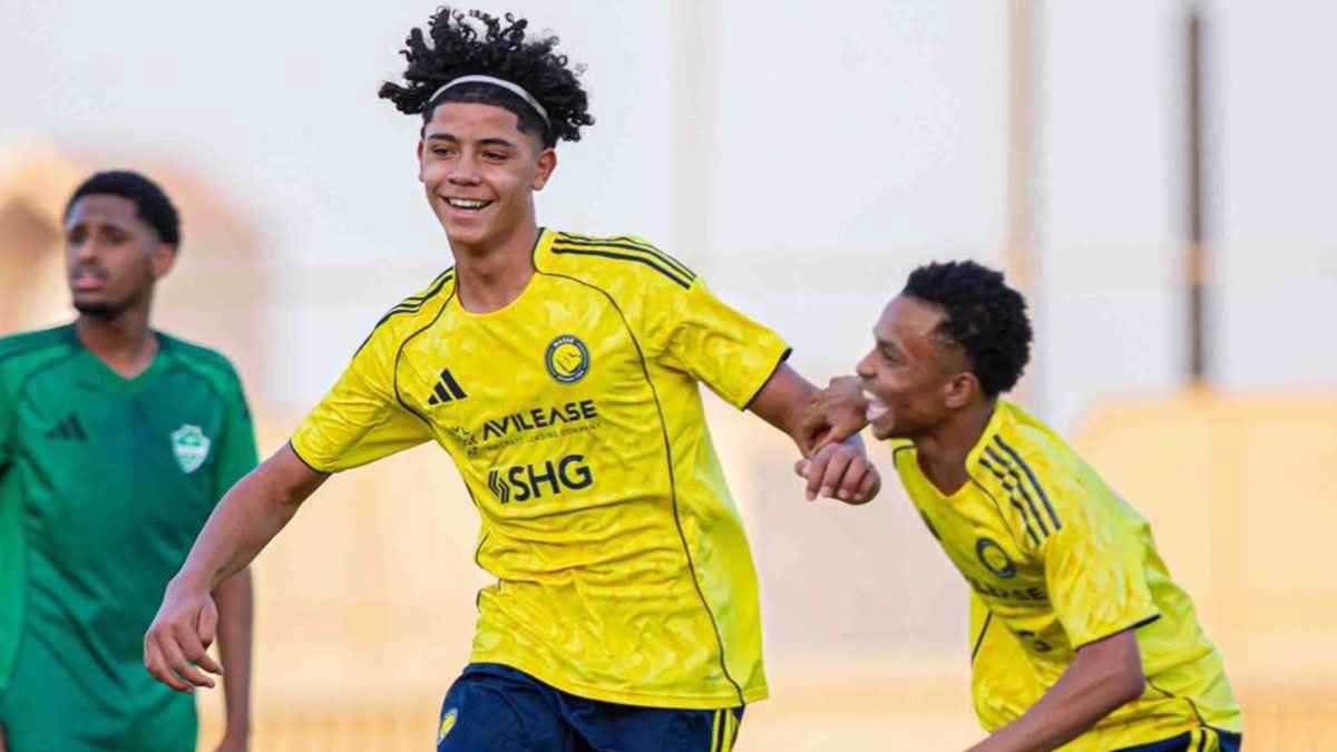 كأنه سيرجيو راموس.. تدخل دفاعي مذهل من كريستيانو جونيور يلفت الأنظار (فيديو)