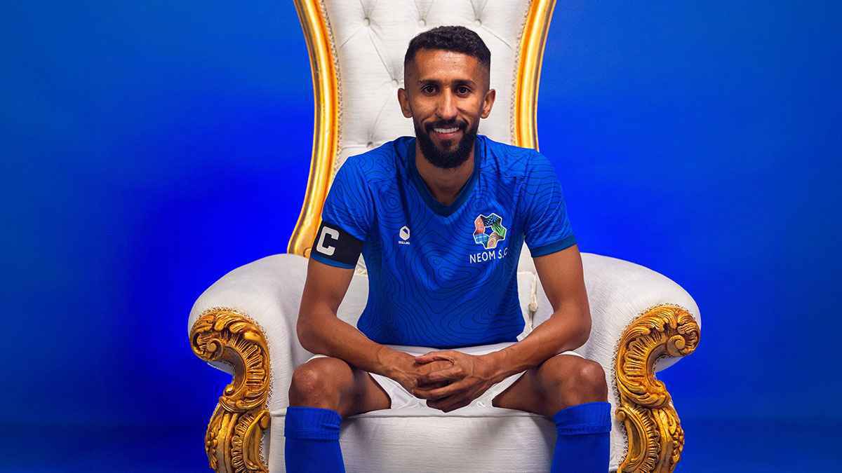 “كذا كثير مرة”.. سلمان الفرج يفجر غضب جمهور النصر السعودي (صورة)