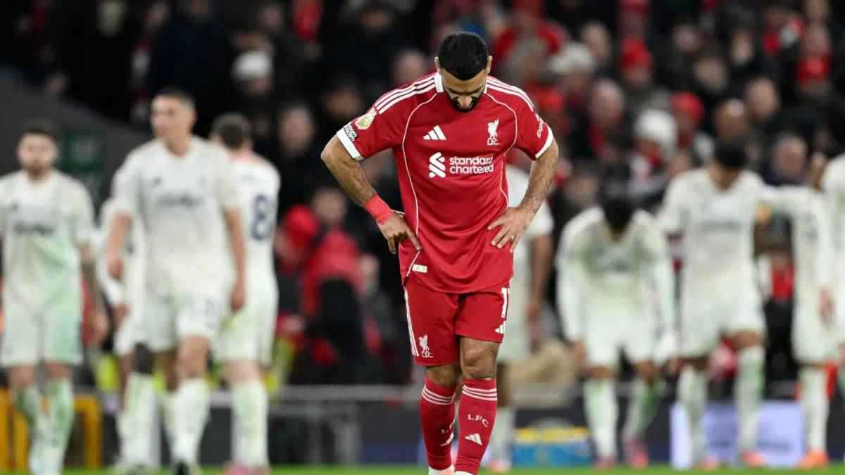 “لا أسمع حديثه”.. انتقادات حادة ورسالة نارية من “عدو محمد صلاح” (فيديو)