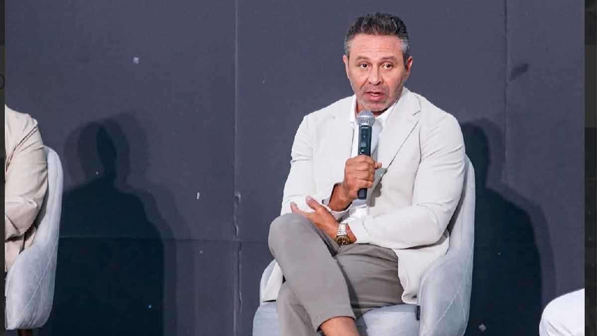 لاعب مهمل.. حازم إمام يشن هجومًا على نجم الزمالك (فيديو)