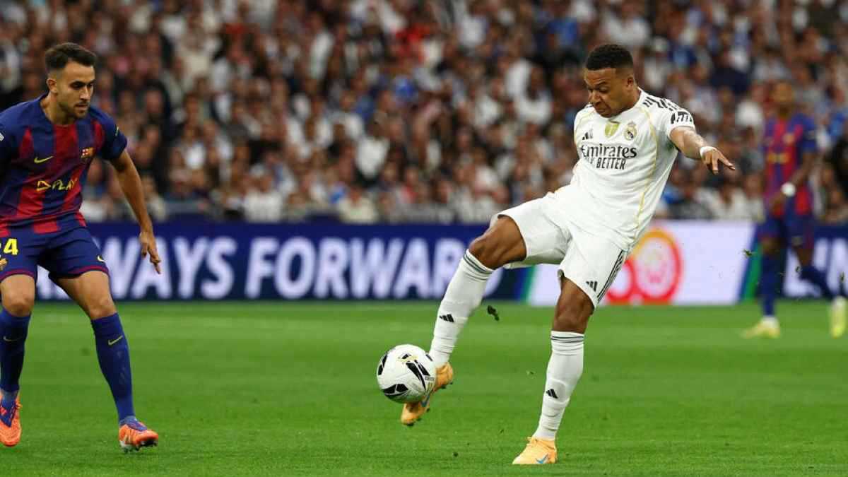 لن يتحمل العبء وحده.. ألونسو ينتقد لاعبي ريال مدريد بسبب كيليان مبابي