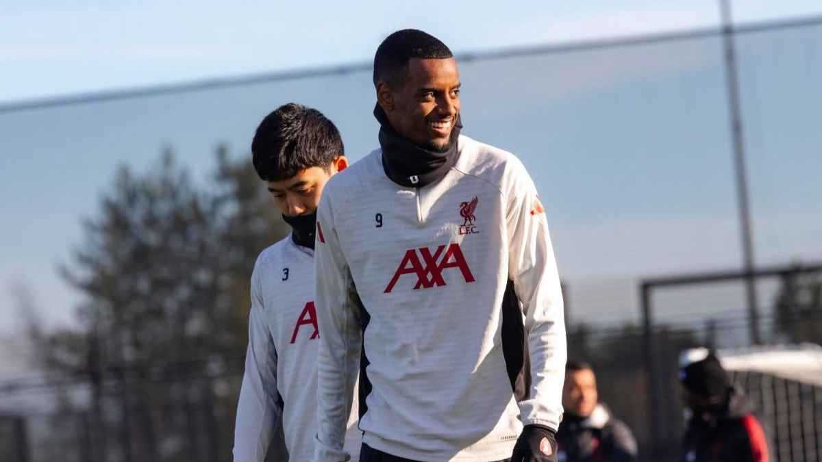 ليفربول يتخذ قرارا خطيرا تجاه إيزاك