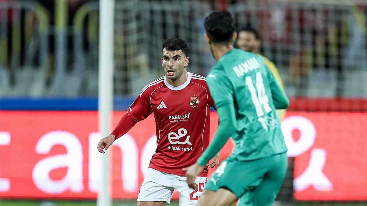 مستواهم لا يليق بالنادي.. أسطورة الأهلي يصدم زيزو ونجمين آخرين (فيديو)