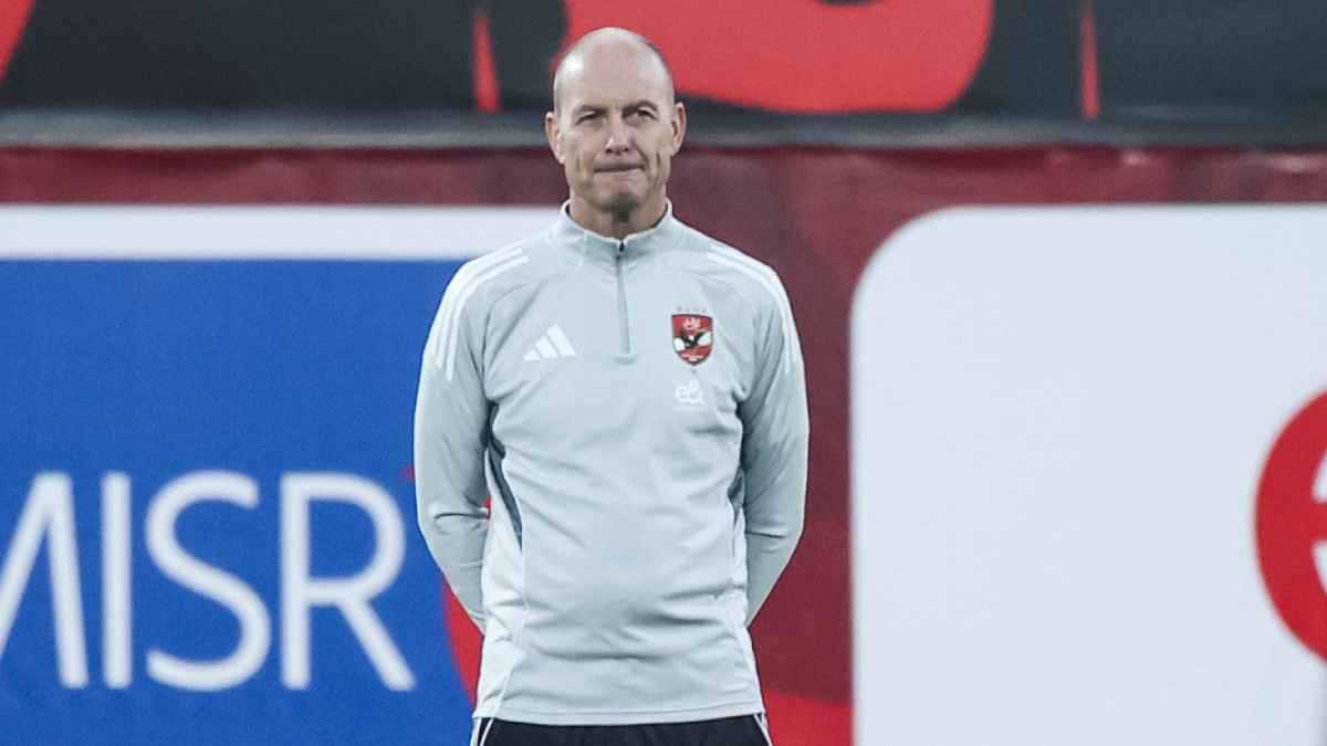 مفاجآت بالأسماء.. 3 نجوم خارج حسابات الأهلي المصري