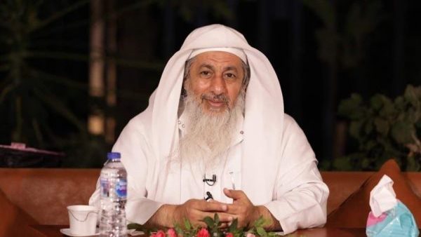 من هو الشيخ مصطفى العدوي صاحب فتوى الفراعنة