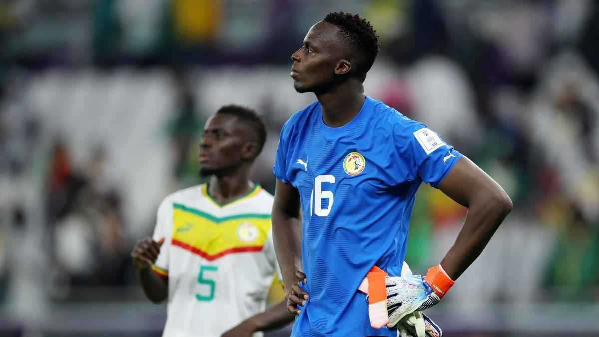 ميندي يظهر لفتة رائعة تجاه مصوري منتخب السنغال