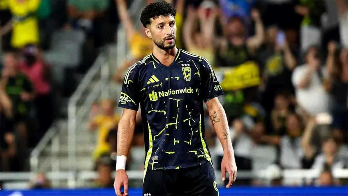 “وسيط” يفتح الطريق.. مفاجأة مدوية حول مفاوضات بيراميدز ووسام أبو علي