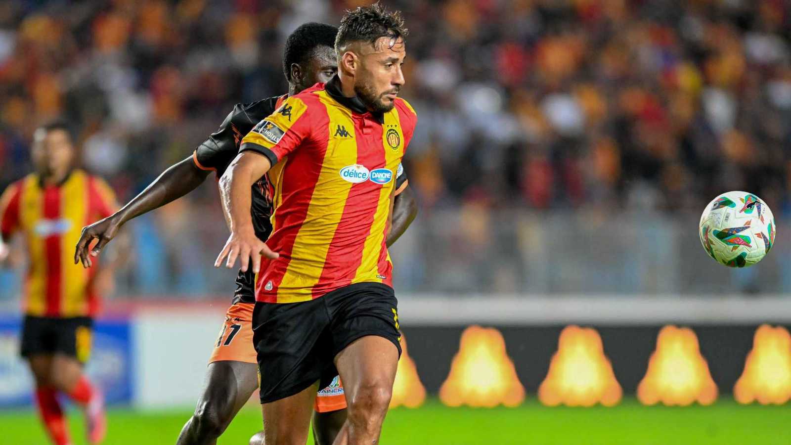 يوسف بلايلي: كنت ضحية للخيانة.. وحكيمي هو الأجدر بجائزة أفضل لاعب إفريقي