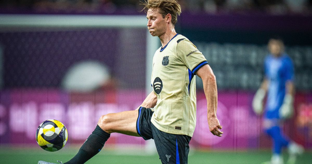 برشلونة يفقد خدمات دي يونغ أمام أتلتيكو مدريد لهذا السبب