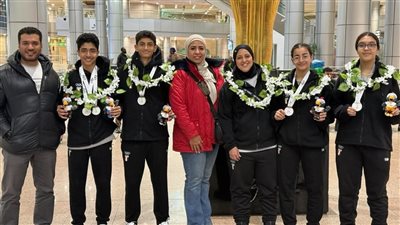 عودة بعثة مصر للريشة الطائرة بعد التتويج في دورة الألعاب الإفريقية للشباب