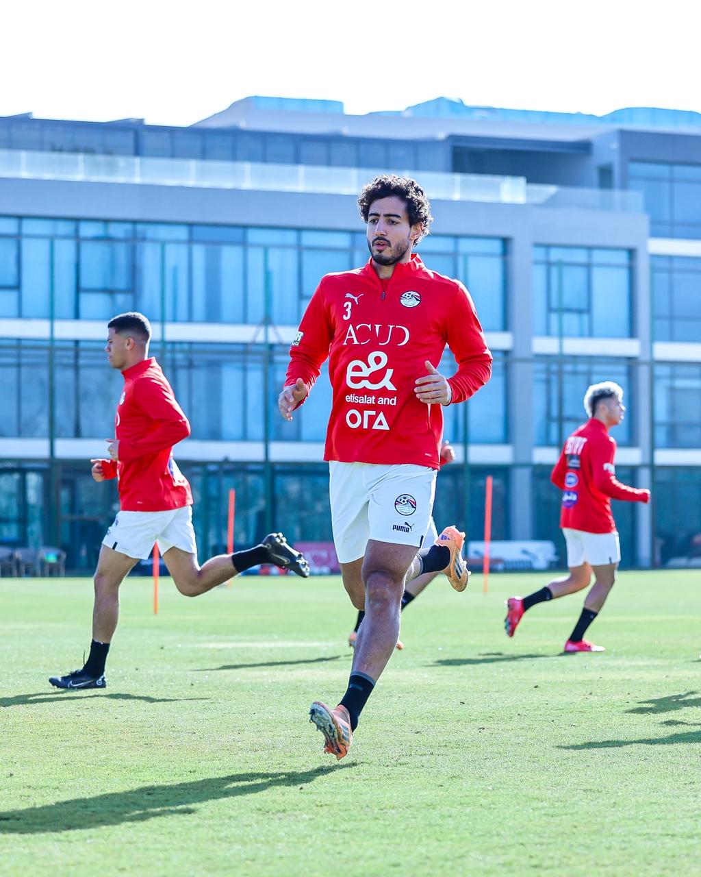 May be an image of football, soccer and text that says '3 ACUD జ elisalat and orA - AИKblR'