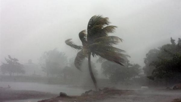 العاصفة بايرون تهدد الشرق الأوسط.. مصر بأمان من تأثيراتها