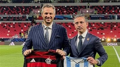 روح رياضية قبل القمة.. بيراميدز وفلامنجو يتبادلان الهدايا التذكارية في الدوحة