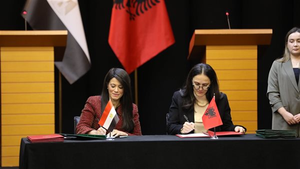 وزيرة التخطيط ونظيرتها الألبانية تختتمان الدورة الأولى للجنة المشتركة للتعاون الاقتصادي