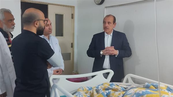 نائب وزير الصحة يتفقد منشآت طبية بمحافظة الجيزة ويُشيد بأداء الأطقم الطبية بمستشفى البدرشين المركزي