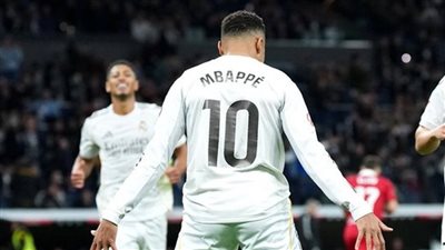 في ليلة الوصول لإنجاز كريستيانو رونالدو: كيليان مبابي يقود ريال مدريد للفوز على إشبيلية بثنائية نظيفة في الدوري الإسباني