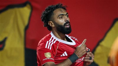 مصدر: حسين الشحات يوقع على عقود تجديده مع الأهلي خلال أيام بعد الاتفاق على كافة التفاصيل
