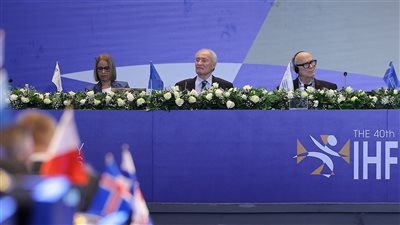 حسن مصطفى يحصد 129 صوتا ويفوز برئاسة الاتحاد الدولي لليد للمرة السابعة