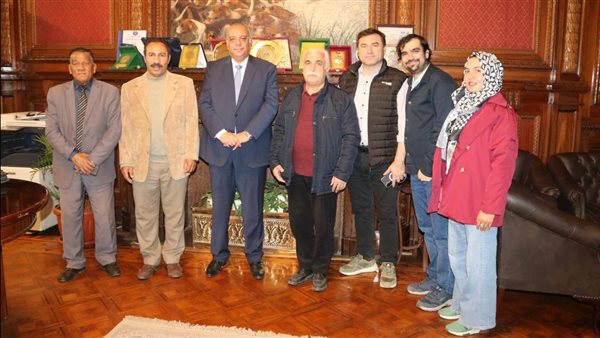 “بحوث الصحراء” يستقبل وفداً علمياً من جامعة سلجوق التركية لبحث التعاون المشترك في المجالات البحثية