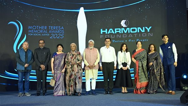 تكريم عالمي للدكتورة هبة السويدي بجائزة الأم تريزا للسلام والمساواة والعدالة الاجتماعية