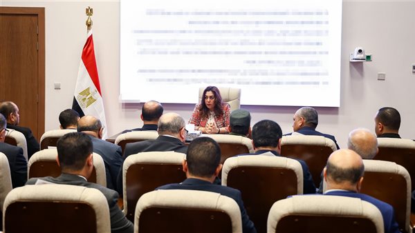 وزيرة التنمية تتابع مع سكرتيري عموم المحافظات الاستعدادات الخاصة بانطلاق الموجة 28 لإزالة التعديات