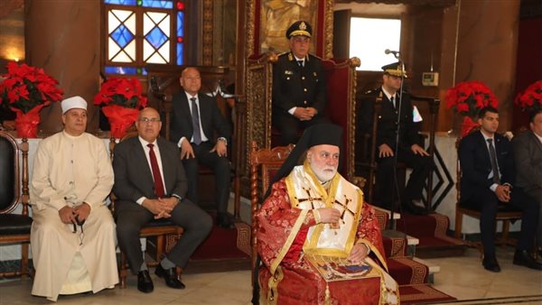 محافظ القاهرة يشهد احتفال بطريركية الروم الأرثوذكس بعيد الميلاد