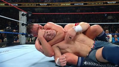 نهاية المشوار.. جون سينا يسقط أمام جونثر في نزال الوداع