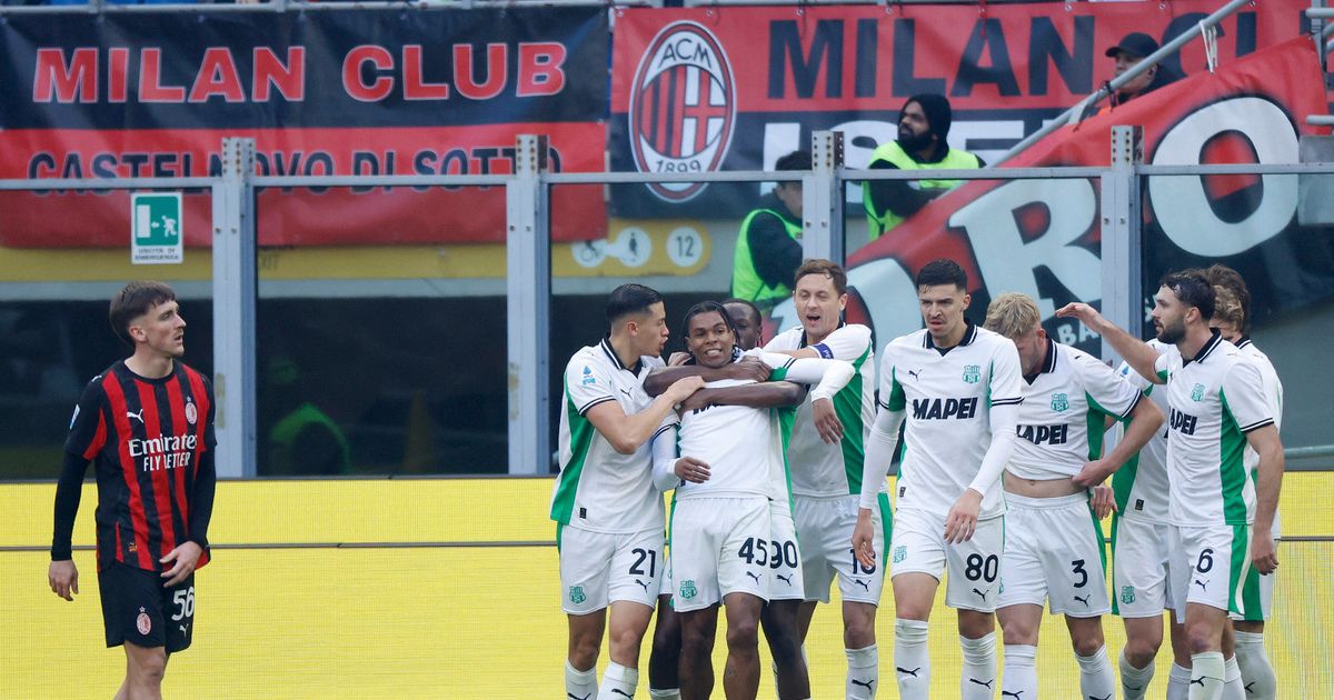 ساسولو يفرمل ميلان ويهدّد صدارته بالدوري الإيطالي