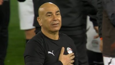 فرحة خاصة لـ حسام حسن مع الجماهير بعد فوز مصر القاتل على زيمبابوي