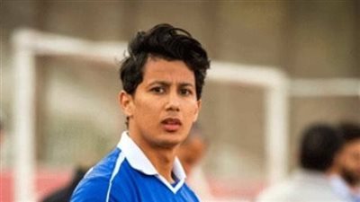 مهاجم الأهلي السابق يوضح الفارق بين اللاعب الموهوب و”المصنوع”..  ويدافع عن حسام حسن