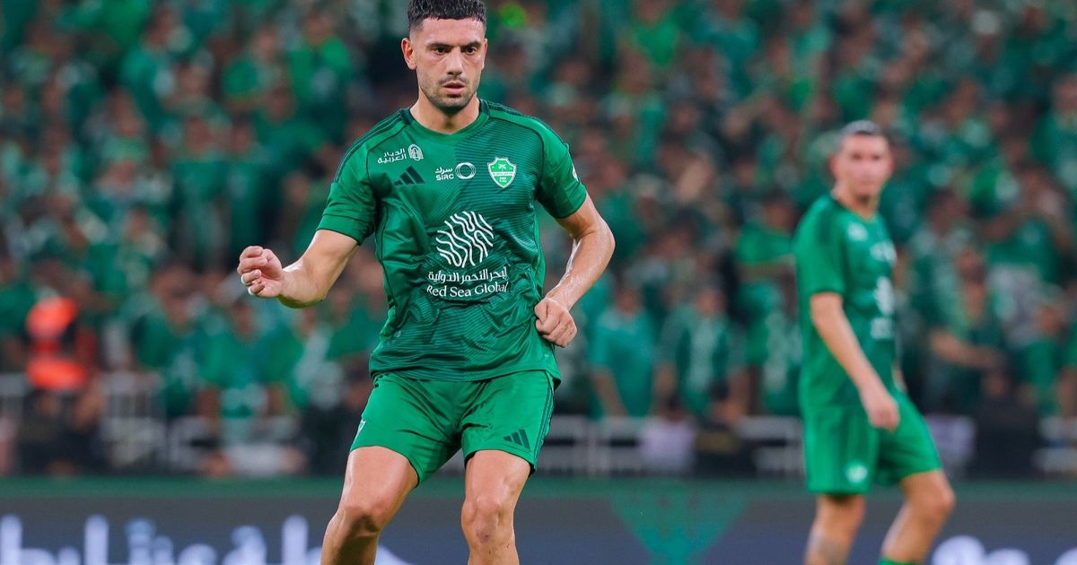 الأهلي يمدد عقد المدافع ميريح ديميرال حتى 2029