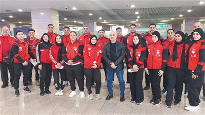منتخب مصر رفع الأثقال يغادر قطر للمشاركة في البطولة العربية