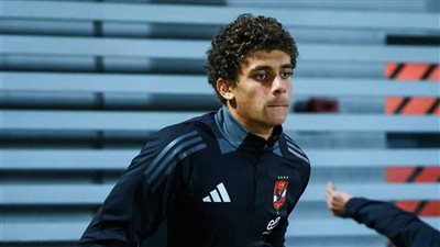 من هو حمزة عبد الكريم جوهرة الأهلي التي خطفت أنظار برشلونة ؟