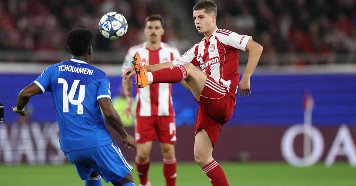 موهبة أولمبياكوس يشعل صراعاً قوياً بين ريال مدريد ويونايتد