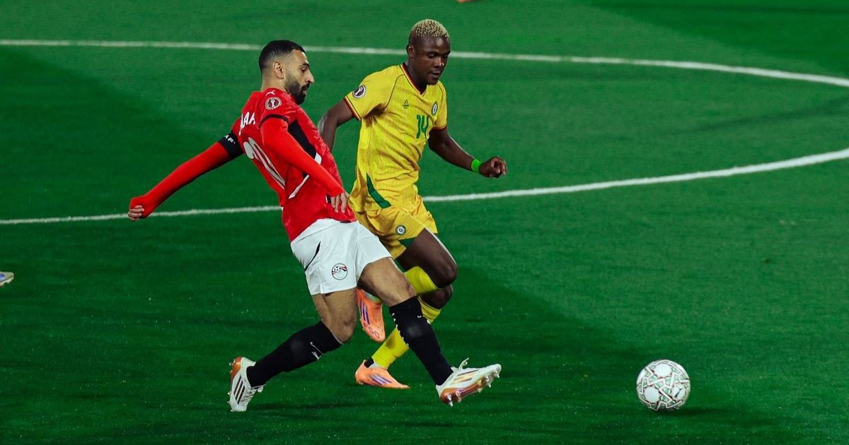 محمد صلاح ينقذ مصر بفوز صعب أمام زيمبابوي بكأس أمم إفريقيا