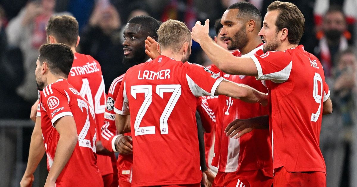 بايرن يحتفل بعودة ألفونسو ديفيز بالفوز على سبورتينغ