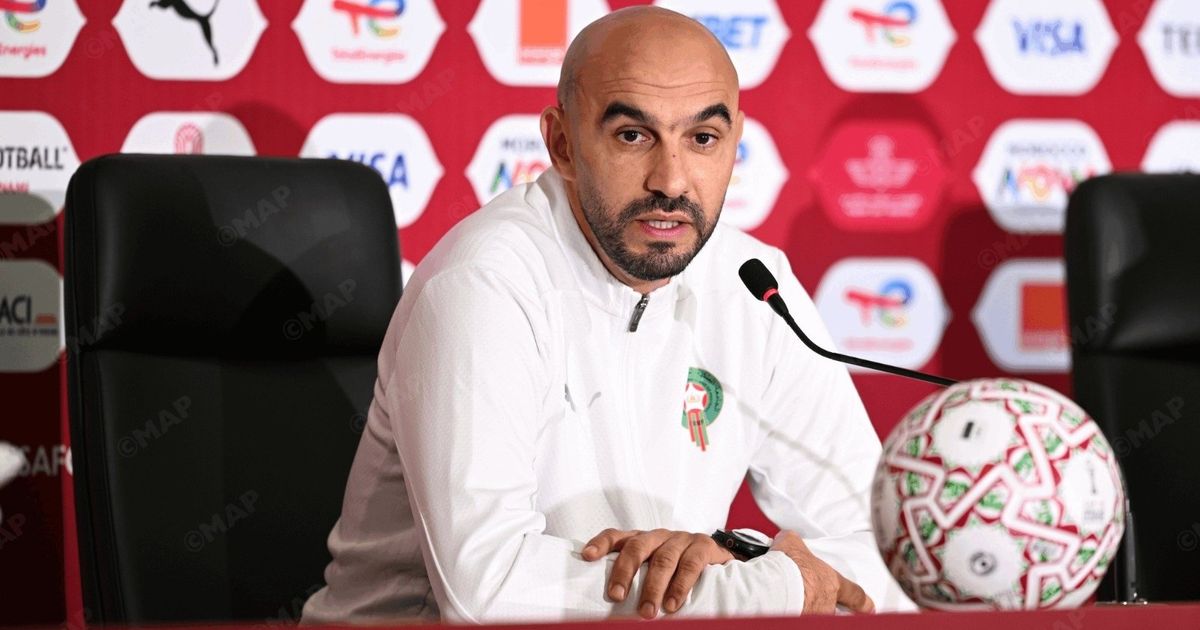 الركراكي يرد على شائعات إصابة أكرد ويؤكد عدم جاهزية سايس