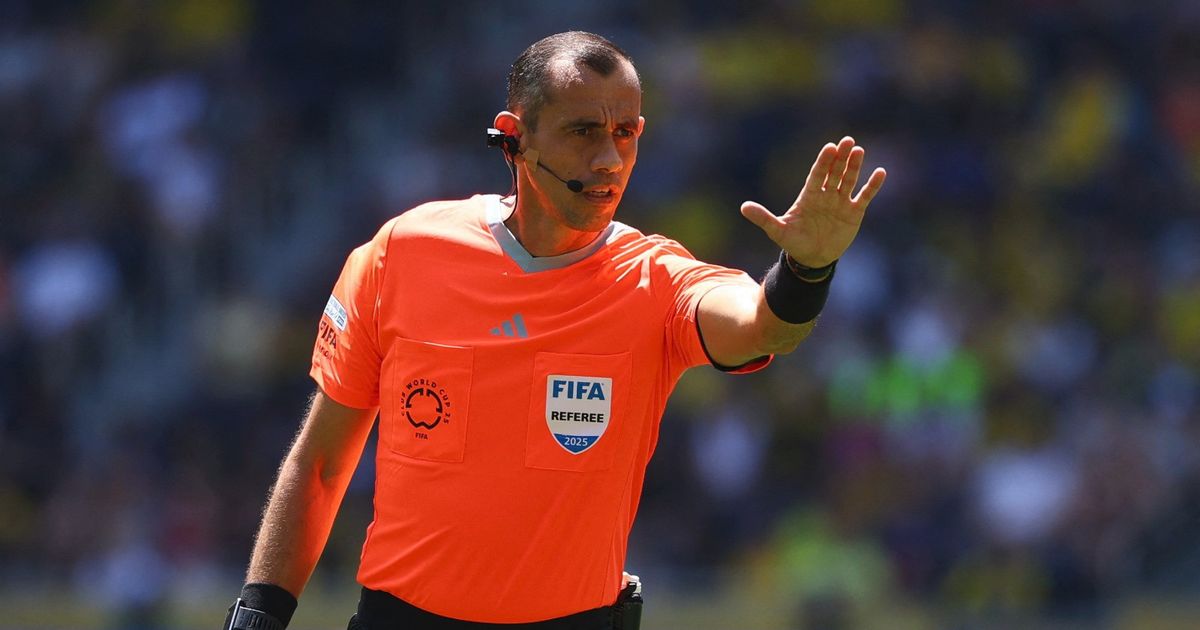 حكم باراغواياني لموقعة السعودية والأردن بنصف نهائي كأس العرب