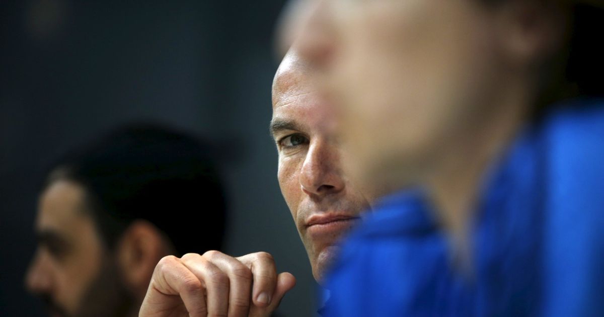 مودريتش “الطفل” يعدد أسرار تفوق زيدان مع ريال مدريد