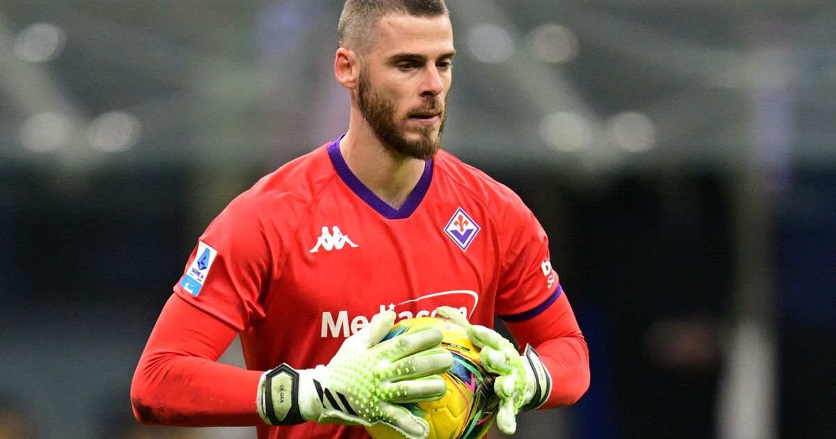 دافيد دي خيا.. من حارس مطرود بلا نادٍ إلى قائد فيورنتينا