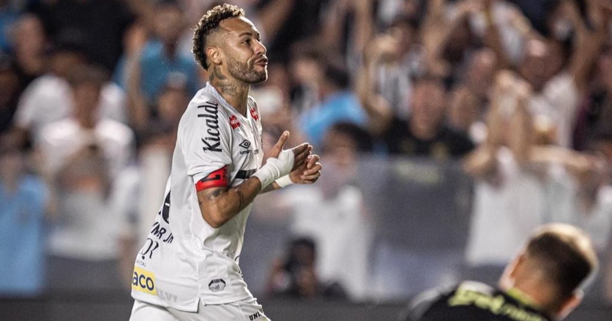 نيمار يحتاج “إجازة” قبل حسم مستقبله مع سانتوس