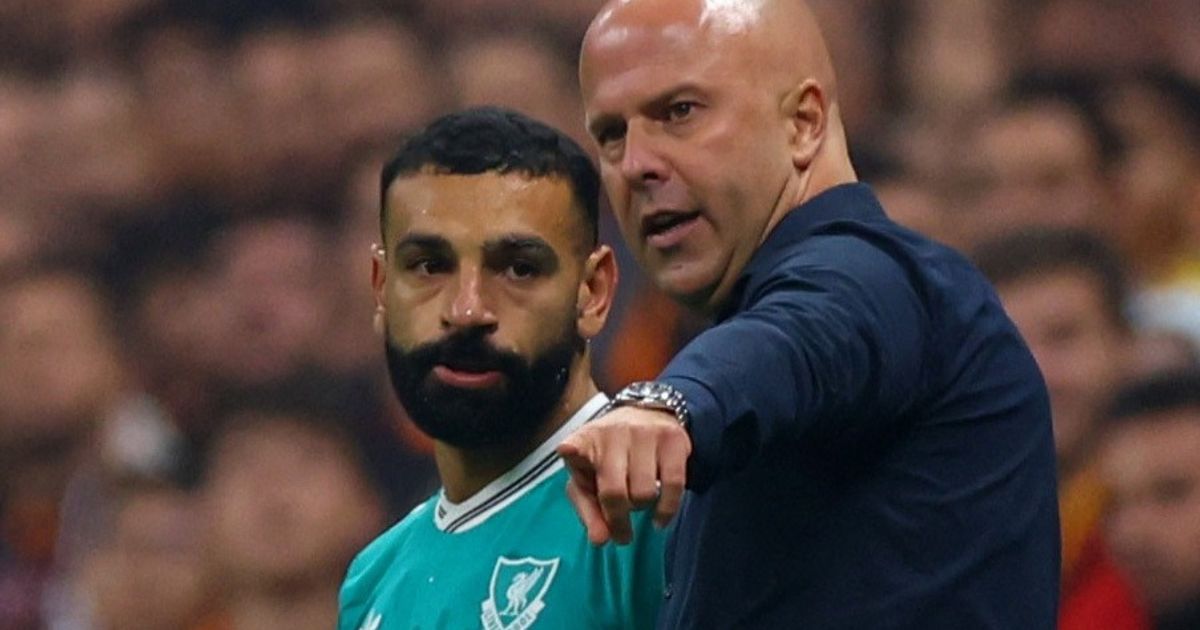 سلوت يكشف موعد انضمام صلاح إلى منتخب مصر قبل كأس أمم إفريقيا