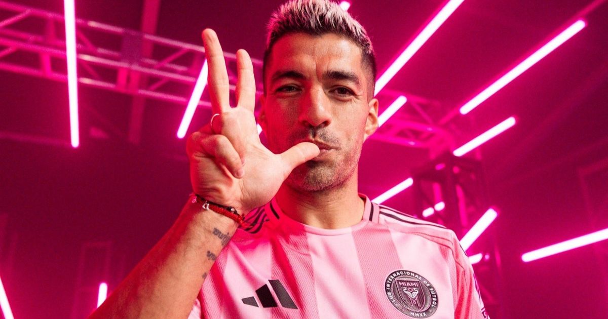 بعد موسم تاريخي.. إنتر ميامي يجدد عقد سواريز