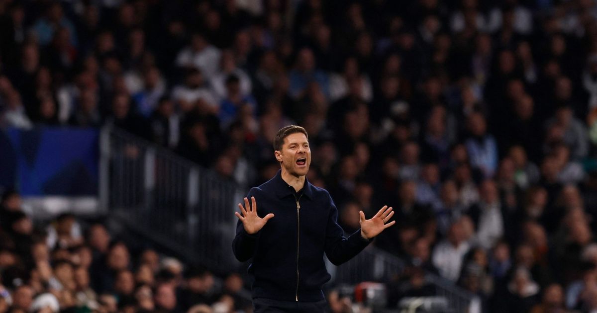 ألونسو يرفض “لوم” لاعبي ريال مدريد بعد الهزيمة أمام سيتي