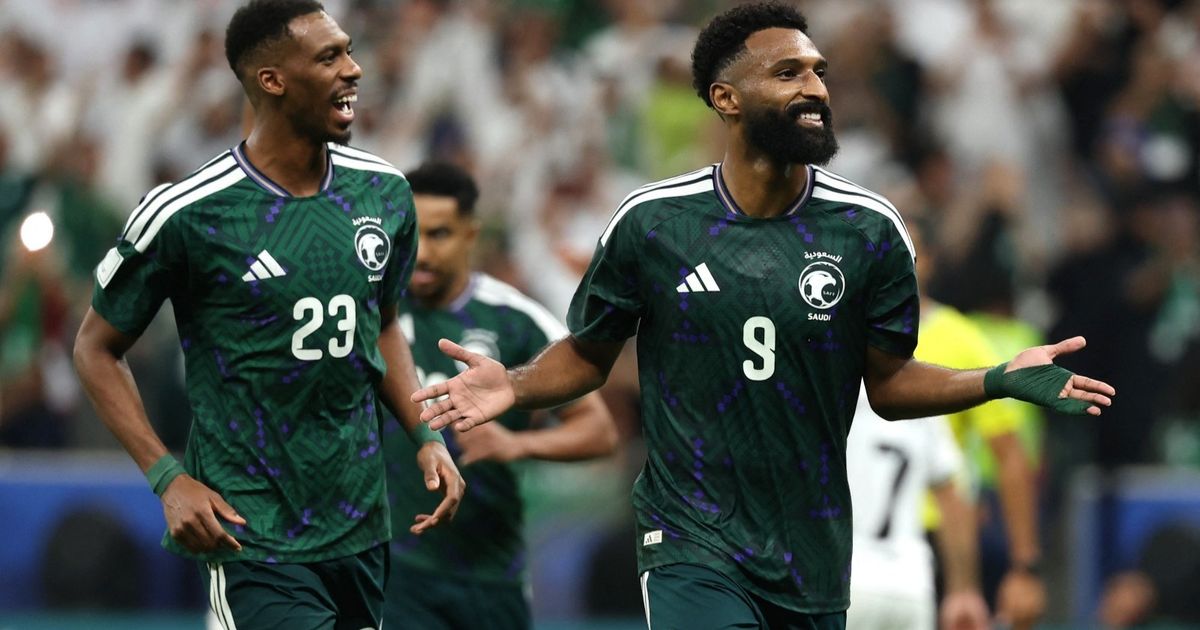 شاهد.. السعودية تتأهل إلى نصف نهائي كأس العرب بـ”رأسية كنو”