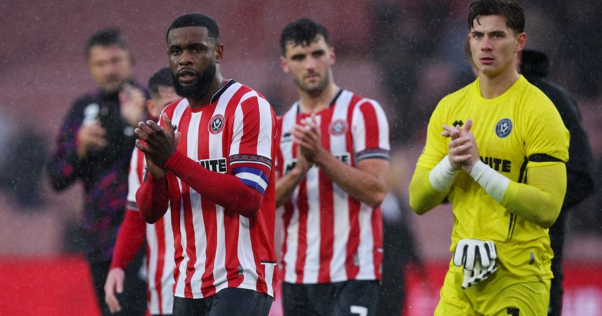 وفاة مشجع تلغي مباراة تشارلتون وبورتسموث في الدرجة الأولى