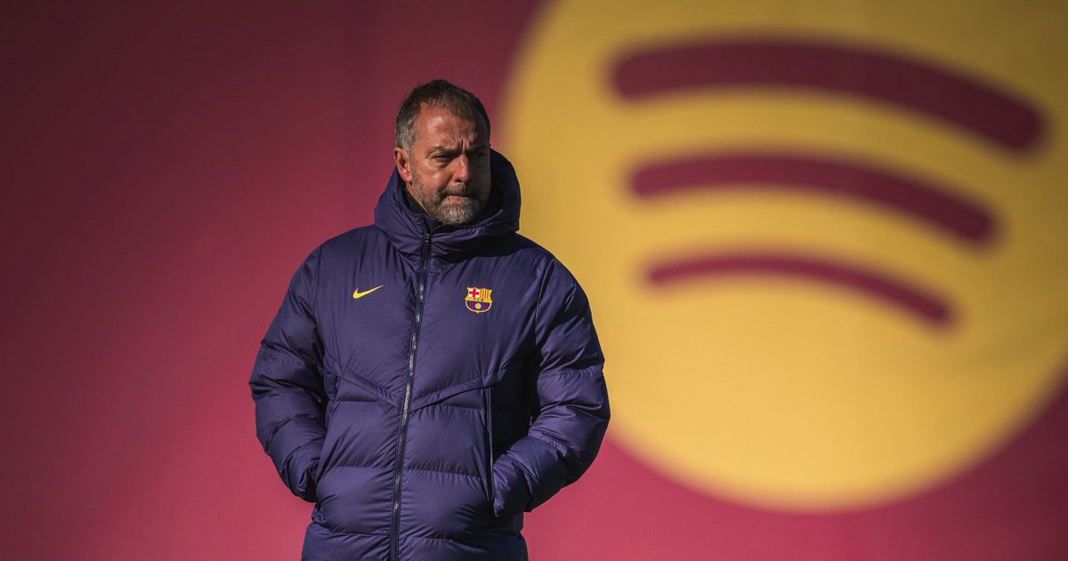 فليك: إريك غارسيا يستحق تجديد عقده ويجب حماية لامين يامال