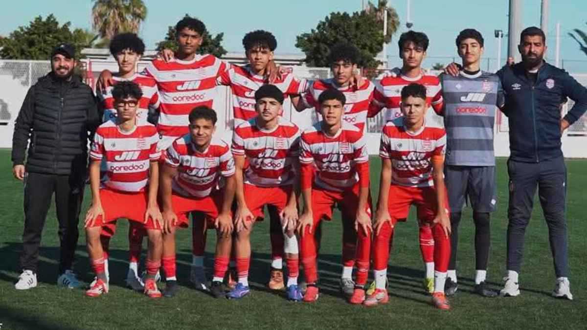 أحداث عنف في ديربي الأواسط بين الترجي والإفريقي (فيديو)