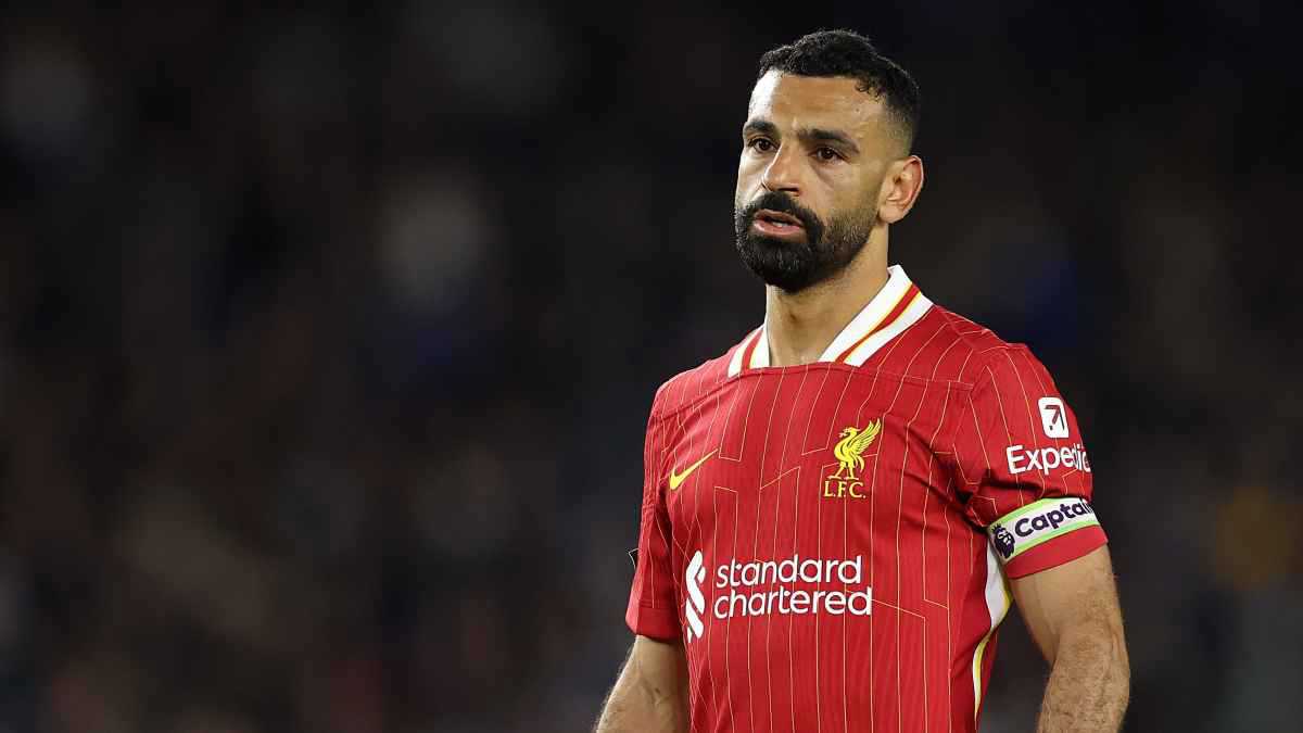 أسطورة ليفربول: يجب حل أزمة محمد صلاح قبل ذهابه لأمم أفريقيا